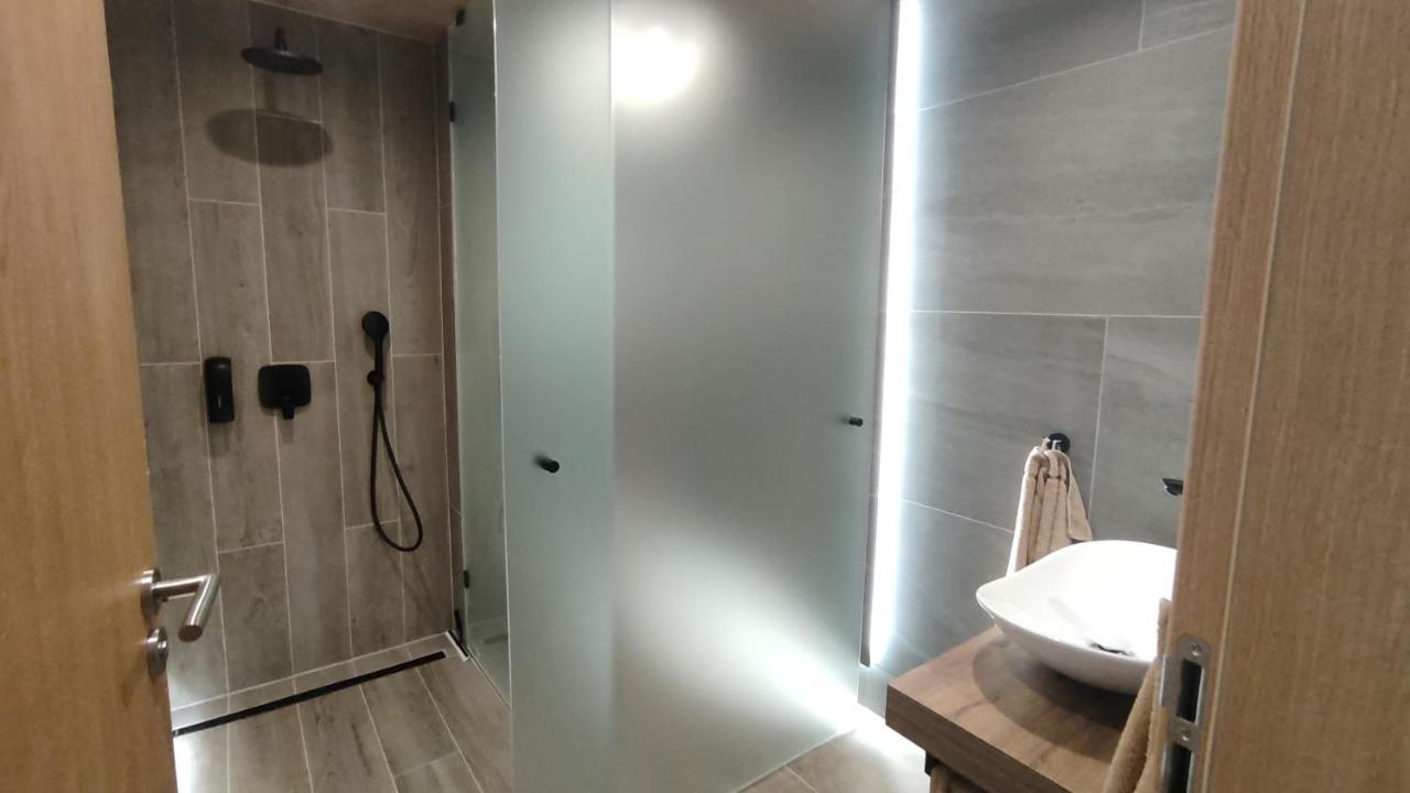 Apartman S Vyhladom Na Stity Ovruc 312 Strbske Pleso Ngoại thất bức ảnh